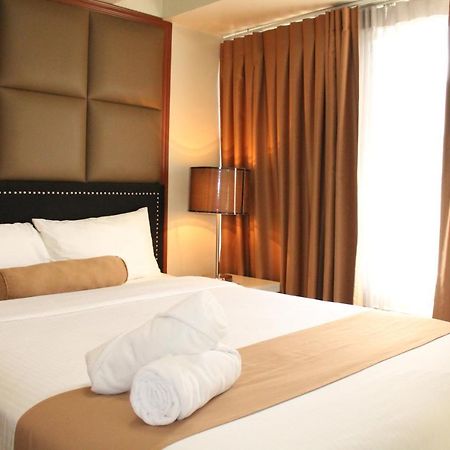 Versailles Stay Makati City Exterior foto