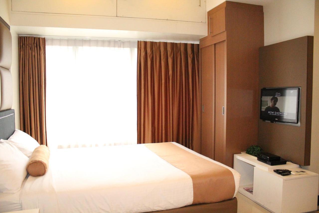 Versailles Stay Makati City Exterior foto